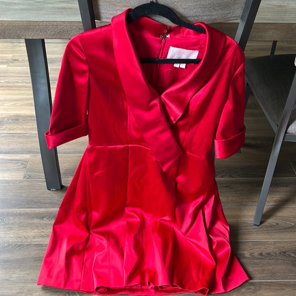 Womens Size 12 Gal Meets Glam Red Elegant Dress